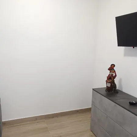 Ottolune كامبوفيليتْشّي دي روتْشّي