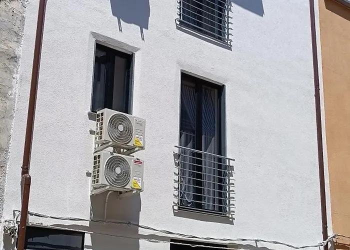 Ottolune Campofelice Di Roccella